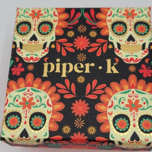 Piper K Pink Spider Stud Earrings NWT!  NEW!  HALLOWEEN - Picture 2 of 5